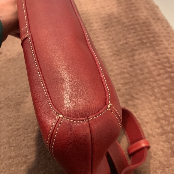 COACH Red Leather Signature lined Crossbody - Picture 9 of 9